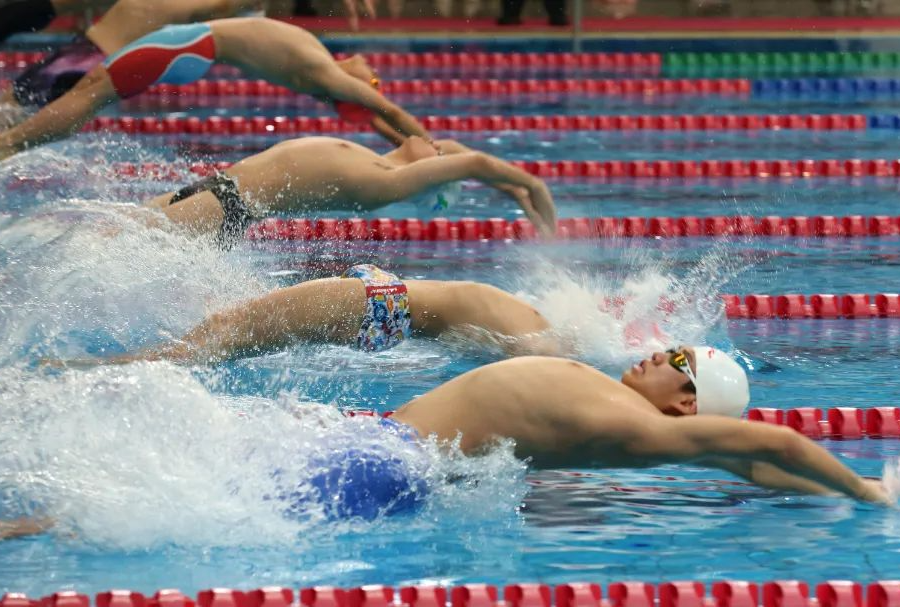 多特vs比利亚雷亚尔：阿德耶米、安塞尔米诺、帕尔特伊出战